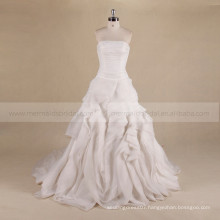 Terse boat neck peat ruffle organza wedding dress with a long train